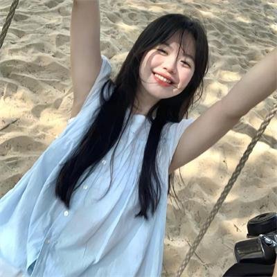 穿越后,我攻略了三个大佬